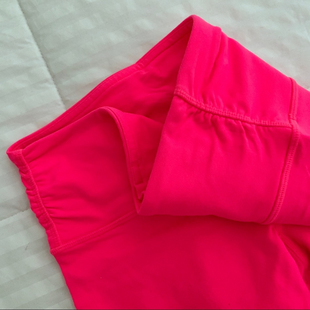 lululemon | Dhanurasana Crop - Picture 4 of 8